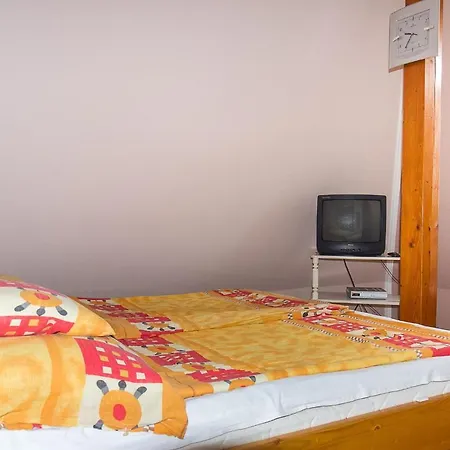 Holiday home Holiday Home In Balatonmariafuerdo 19257 Balatonujlak