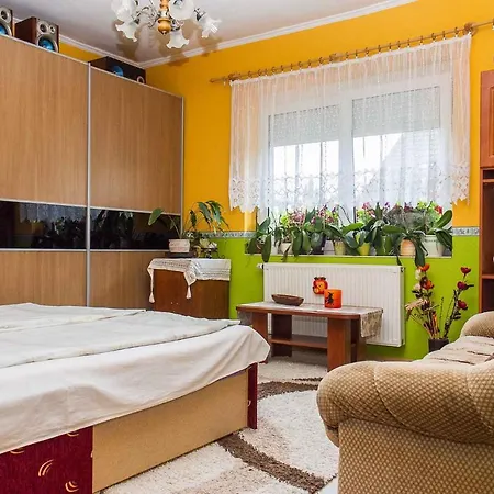 Holiday Home In Balatonmariafuerdo 19257